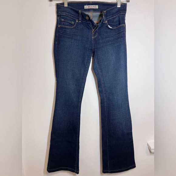 J BRAND dark wash boot cut jeans low rise Size 26 - Picture 1 of 9